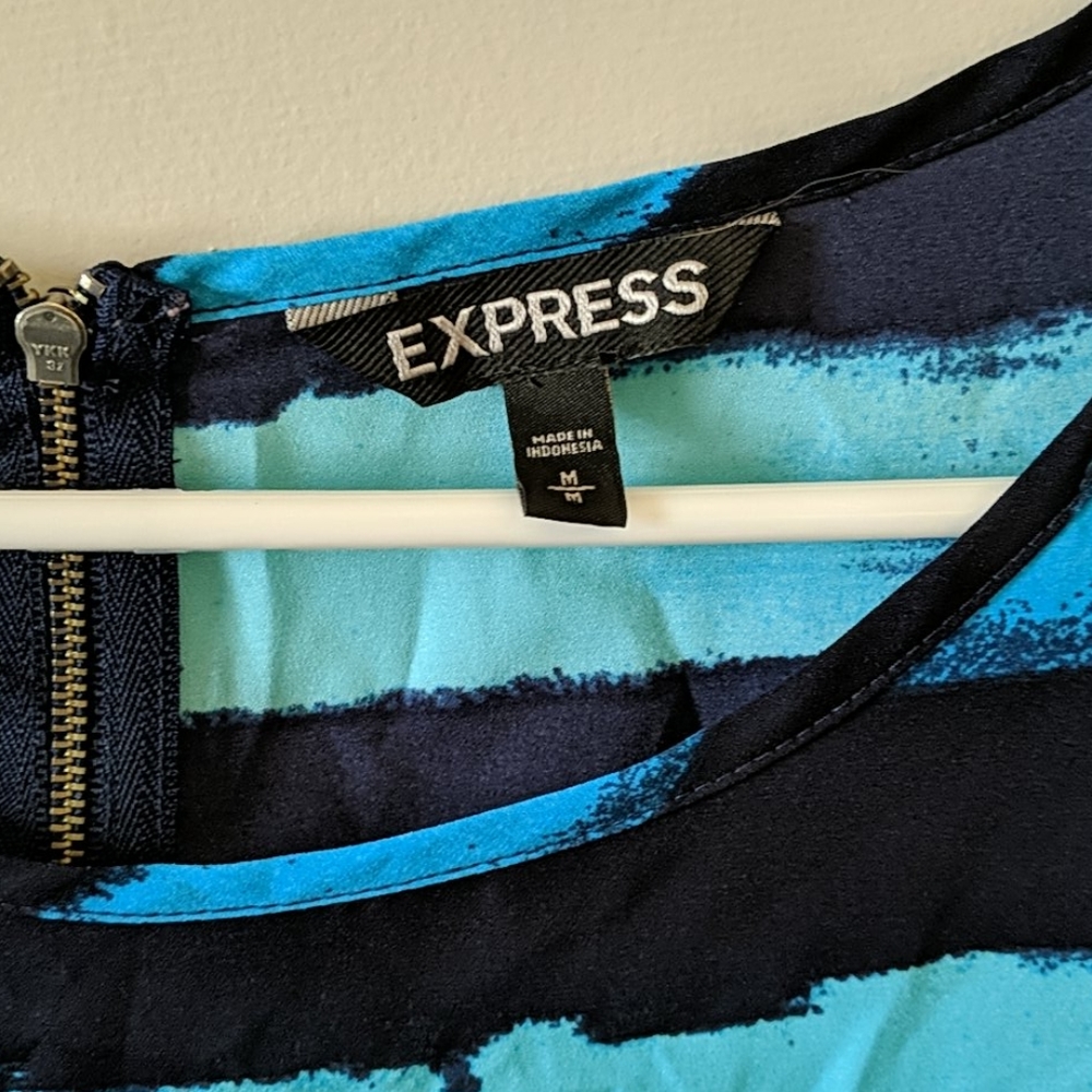Express top - Picture 2 of 3